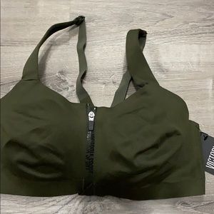 Brand new Victoria secret sports bra